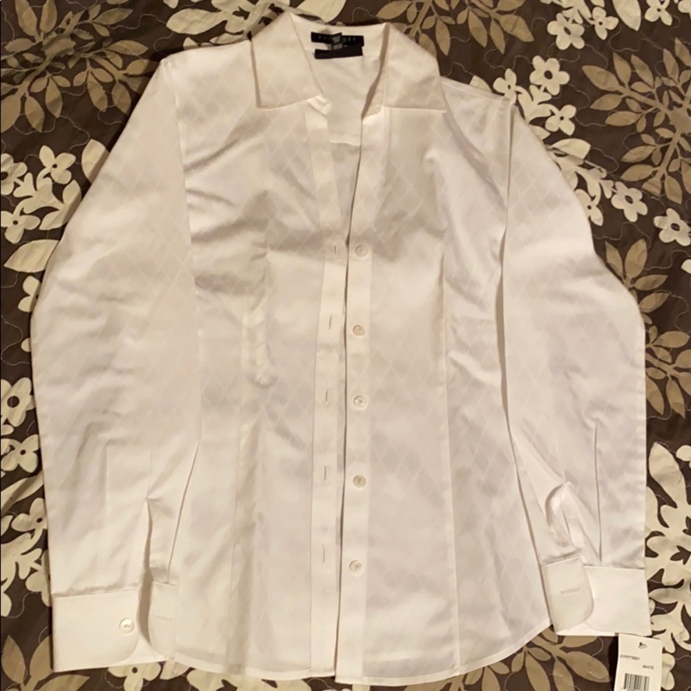 Non Iron Slim Fit Diamond Print Button Down Shirt